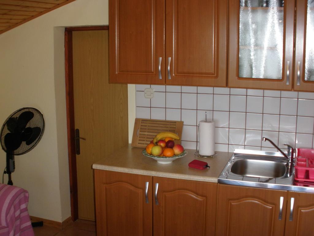 Corry 1 Apartment Ravni Room photo